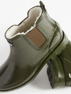 La bottine de pluie fourrée, empruntée au monde équestre - Kaki