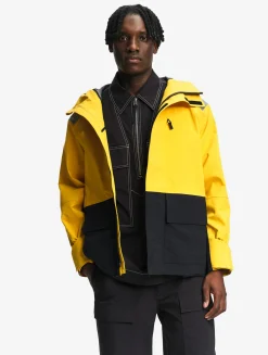 Le manteau mixte technique GORE-TEX® Aigle Experience by Études - Jaune